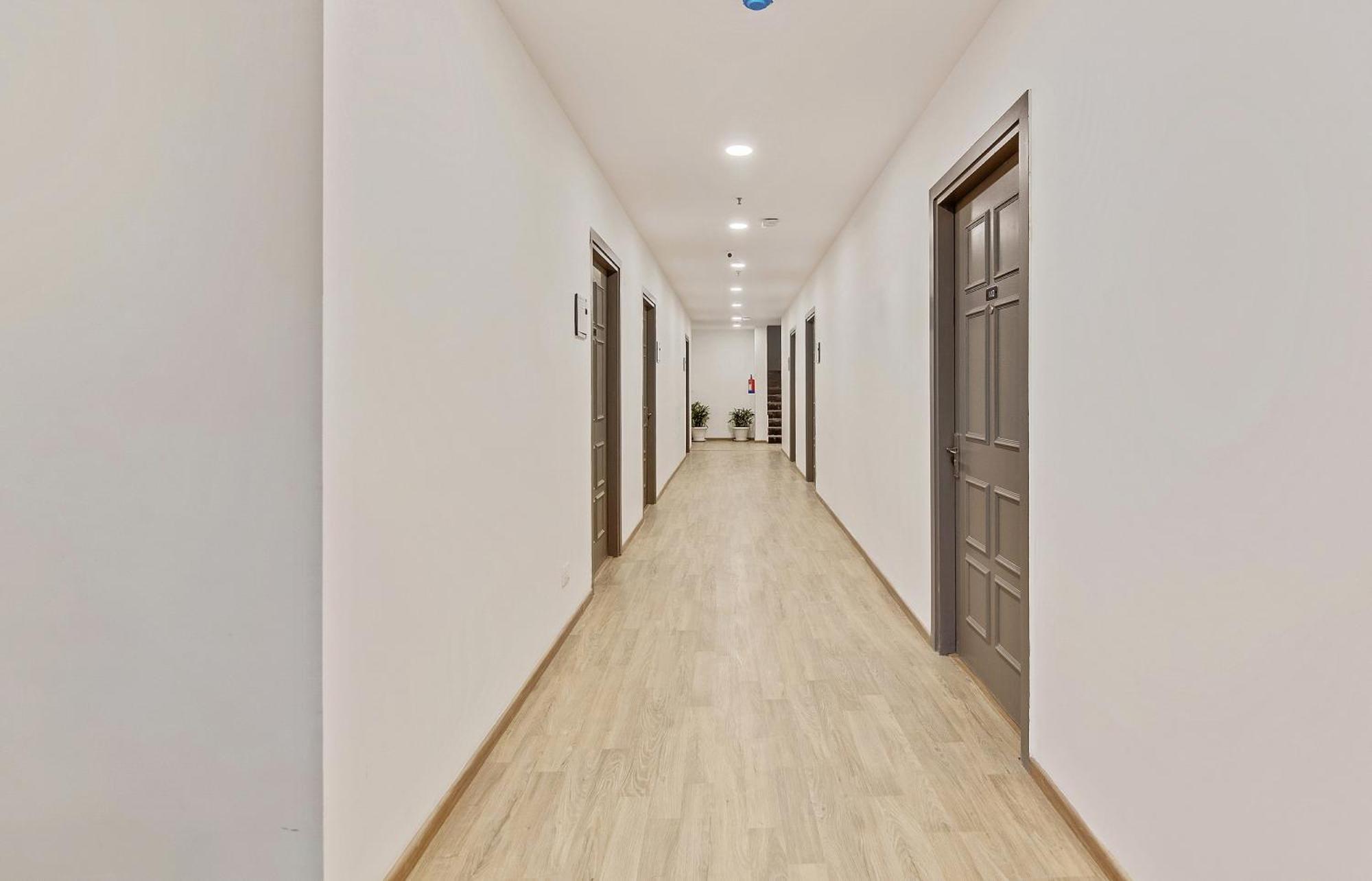 Townhouse Sector 49 Near Logix City Centre Noida Luaran gambar
